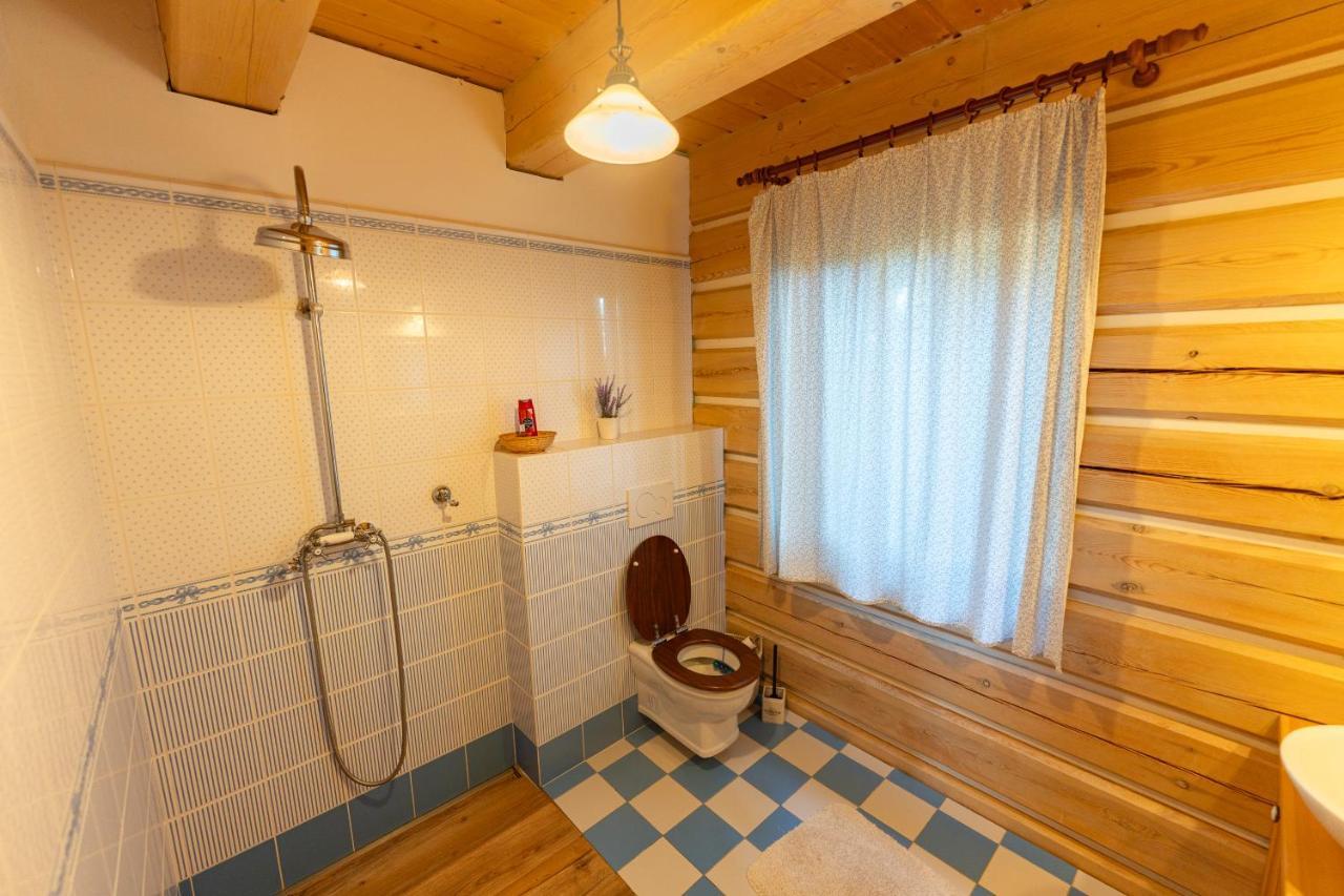 Moderni Sumavska Roubenka S Vyhledem Na Boubin Villa Vimperk Eksteriør billede